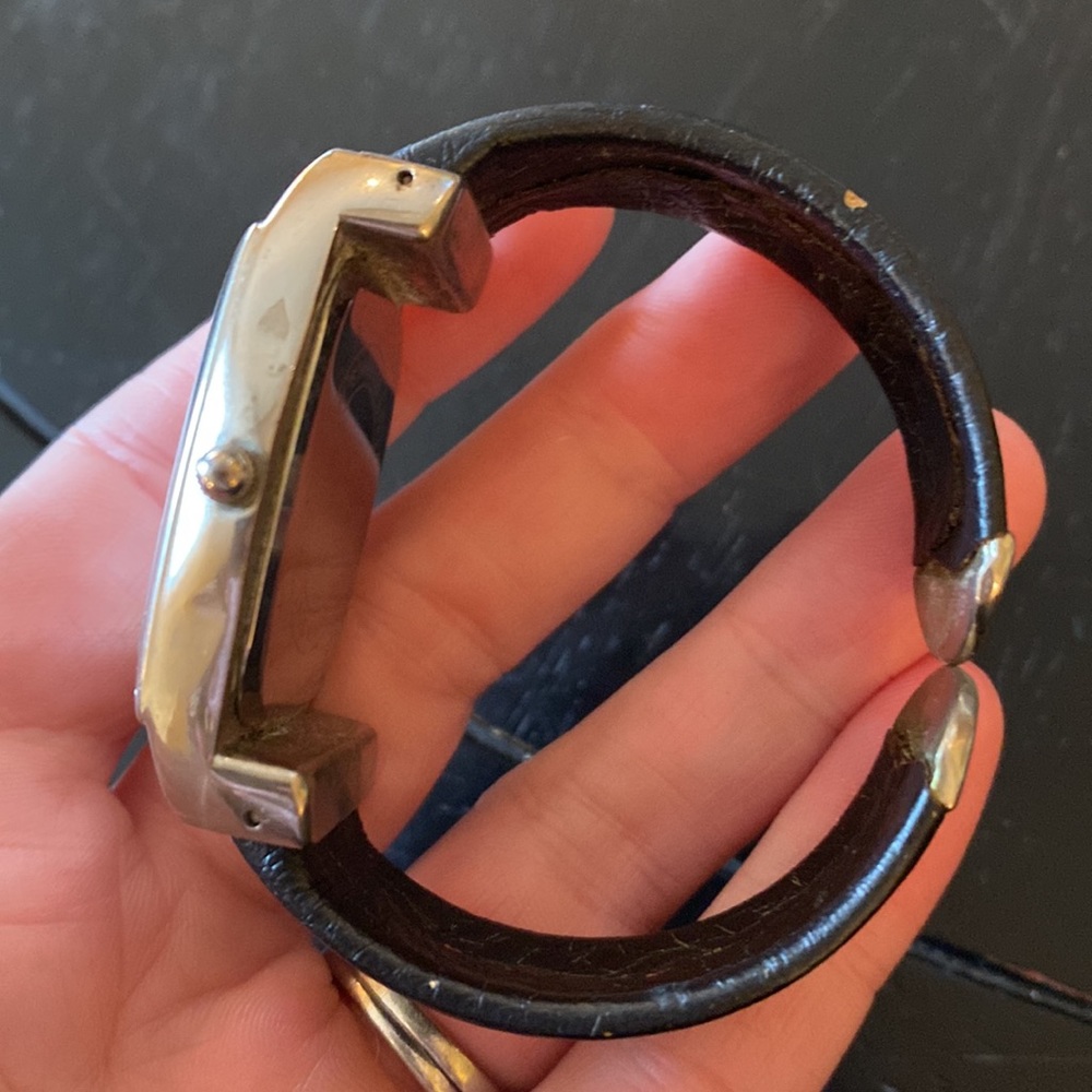Watch - Picture 2 of 3